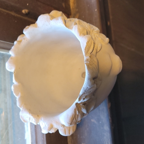 Kissing pot 4" - Picture 2 of 2